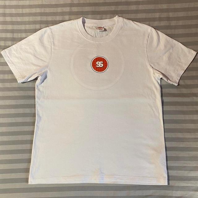 Men's T-shirt - White/Red - L on Productcaster.