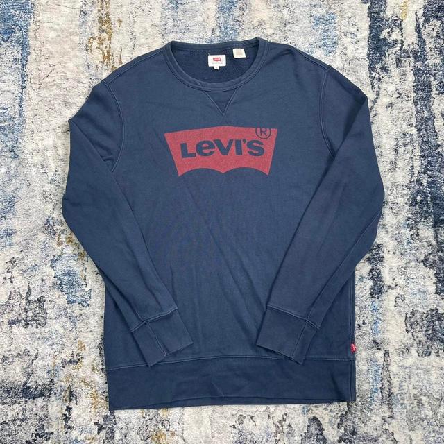 Levi's Men's Sweatshirt - Navy - M on Productcaster.