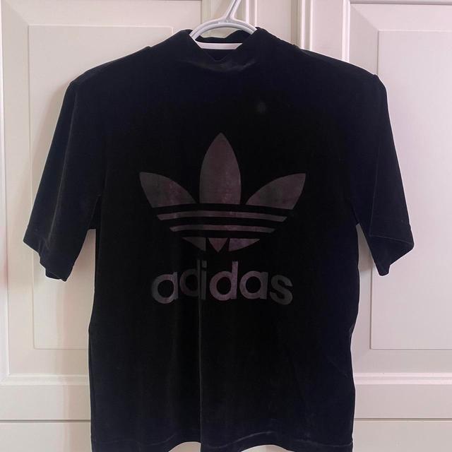 Adidas Women's T-shirt - Black - 6 on Productcaster.