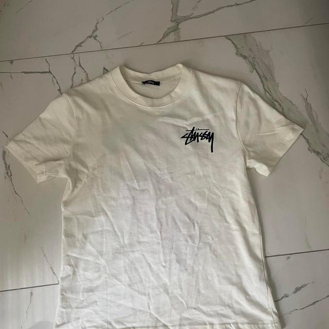 Stüssy Men's T-shirt - White - S on Productcaster.