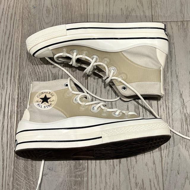 Converse Women's Trainers - Cream - UK 8 on Productcaster.