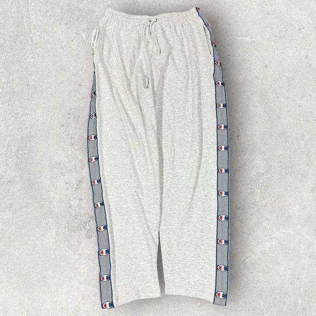 Champion Men's Sweatpants - Grey - L on Productcaster.