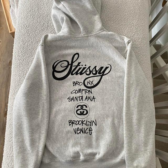 Stüssy Men's Jumper - Grey - S on Productcaster.