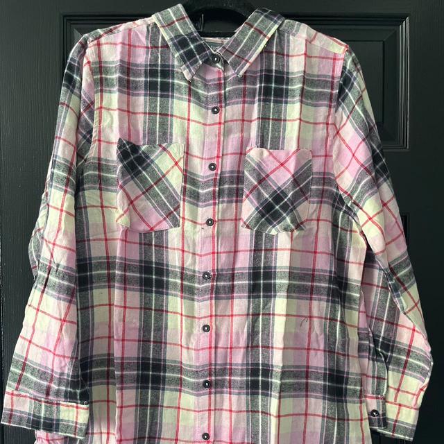 Studio Women's Shirt - Pink/Grey - 16 on Productcaster.