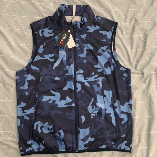 RLX Ralph Lauren Men's Gilet - Blue - L on Productcaster.