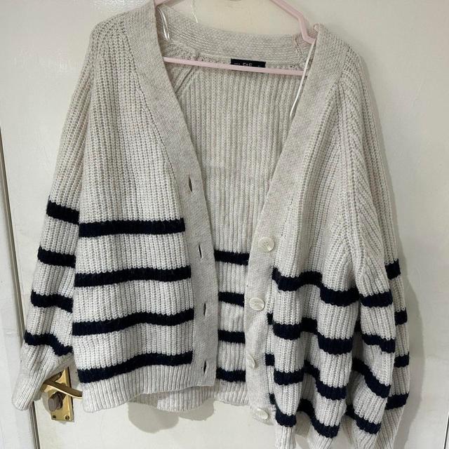 Women's Cardigan - White/Cream - L on Productcaster.