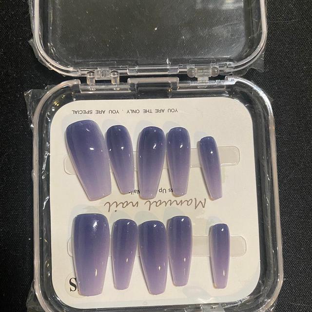 Nails - Purple/Blue on Productcaster.