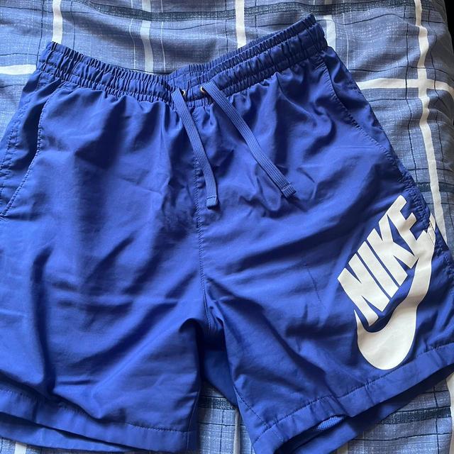 Nike Men's Shorts - Blue/Navy - S on Productcaster.