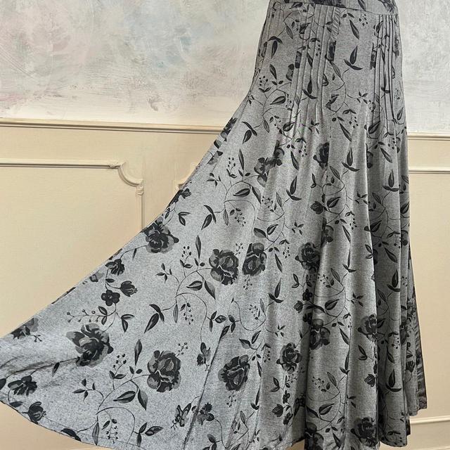 Per Una Women's Maxi Skirt - Grey/Silver - UK 8 on Productcaster.