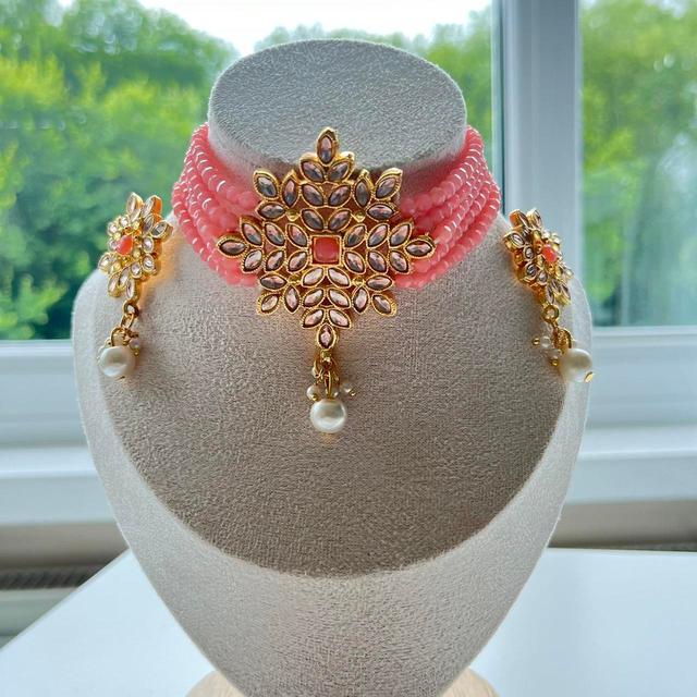 Women's Necklace - Pink/Gold on Productcaster.