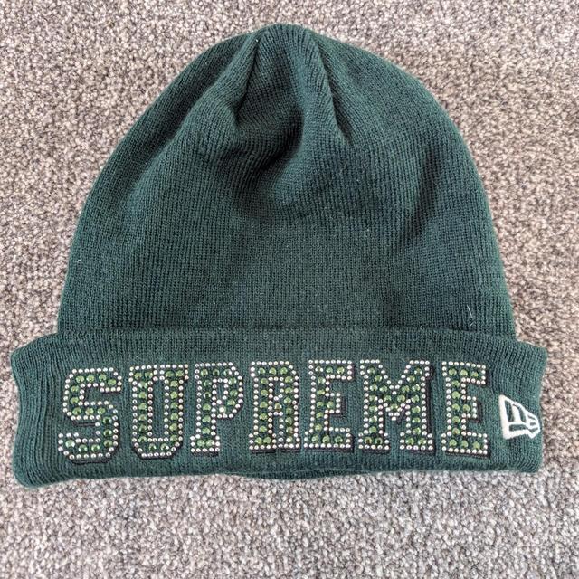 Supreme Women's Beanies - Green on Productcaster.