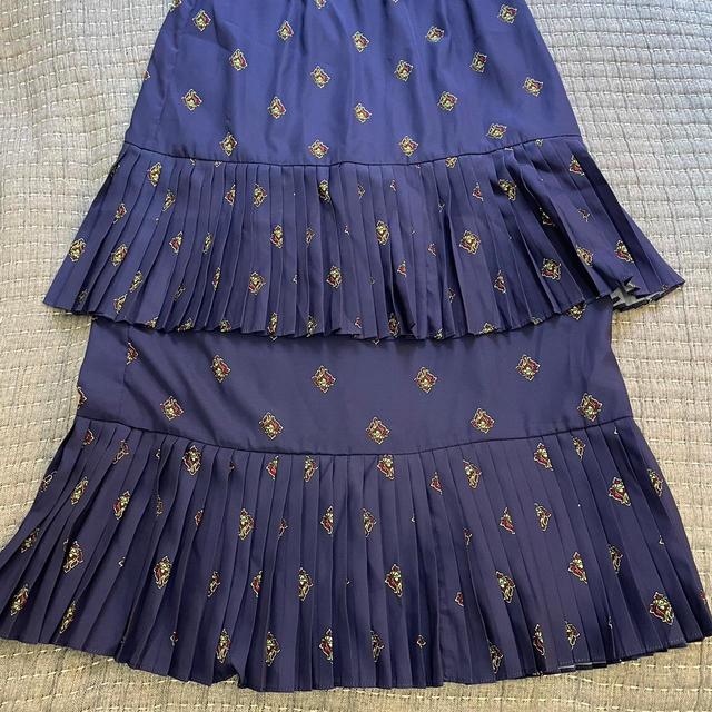 Preloved Women's Midi Skirt - Navy - UK 10 on Productcaster.