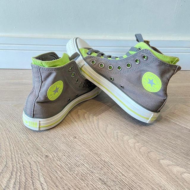 Converse Women's Trainers - Grey/Green - UK 5 on Productcaster.