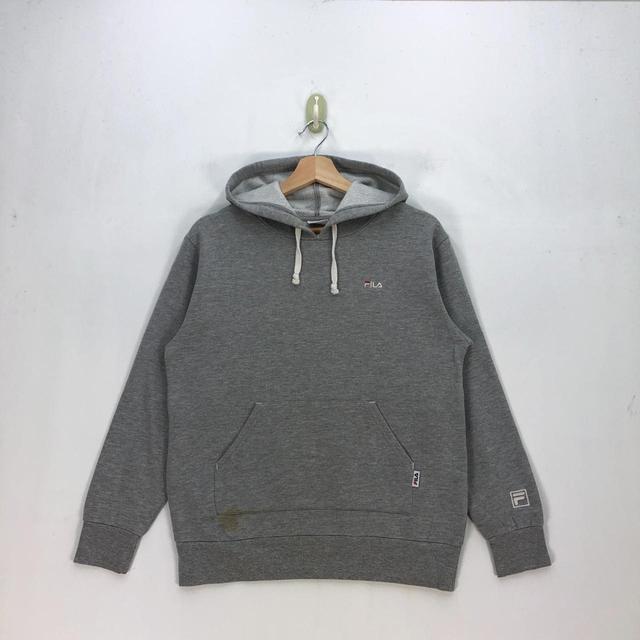 Fila Women's Sweatshirt - Grey - M on Productcaster.