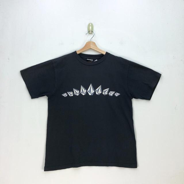 Volcom Women's T-shirt - Black - M on Productcaster.