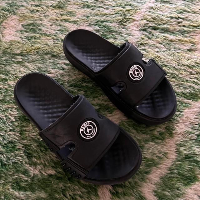 Jordan Men's Slides - Black/White - UK 6 on Productcaster.