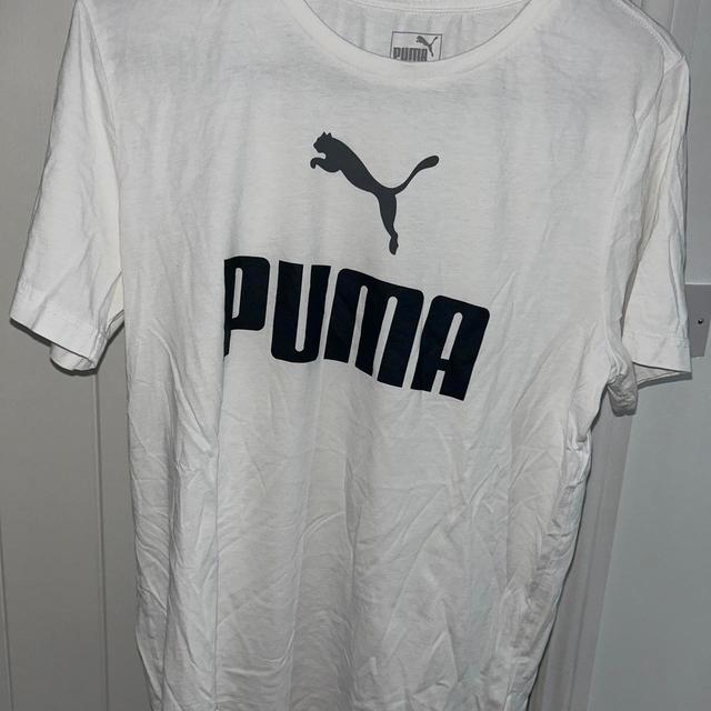 Puma Men's T-shirt - White - M on Productcaster.