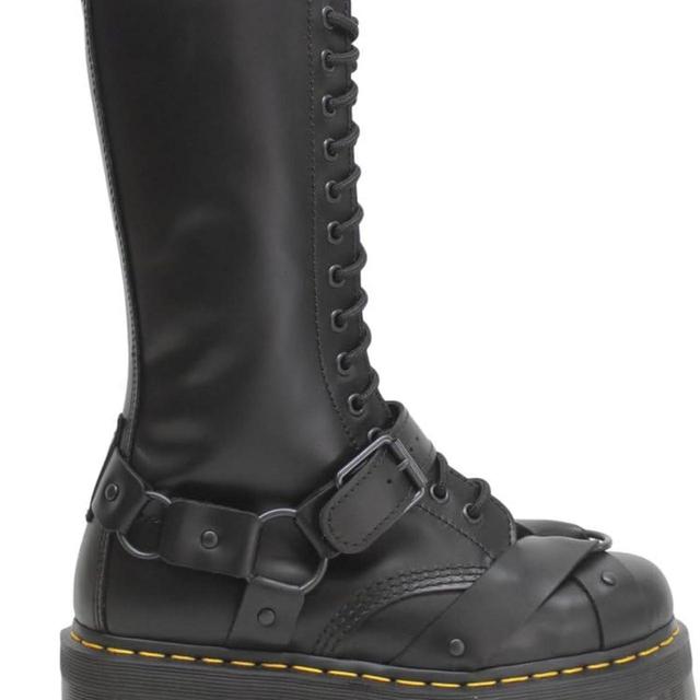 Dr. Martens Women's Military Boots - Black - UK 6 on Productcaster.