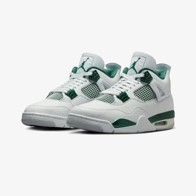 Jordan Men's Trainers - Green/White - UK 9.5 on Productcaster.