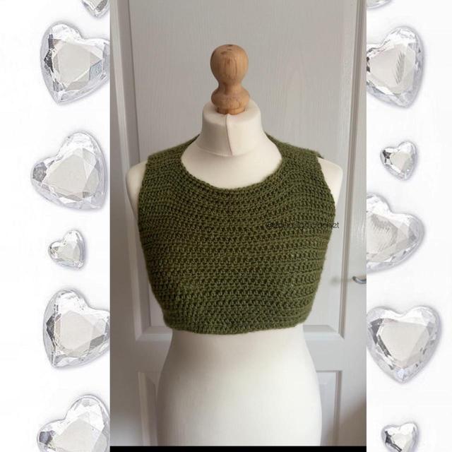 Women's Crop top - Green/Khaki - 10 on Productcaster.