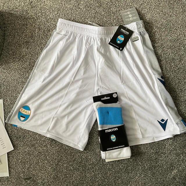 Macron Men's Shorts - White - M on Productcaster.