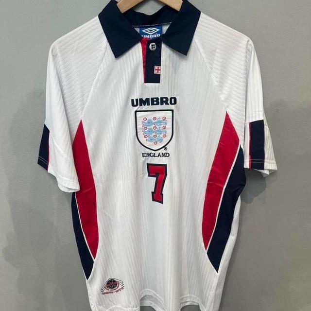 Umbro Men's T-shirt - White/Multi - M on Productcaster.