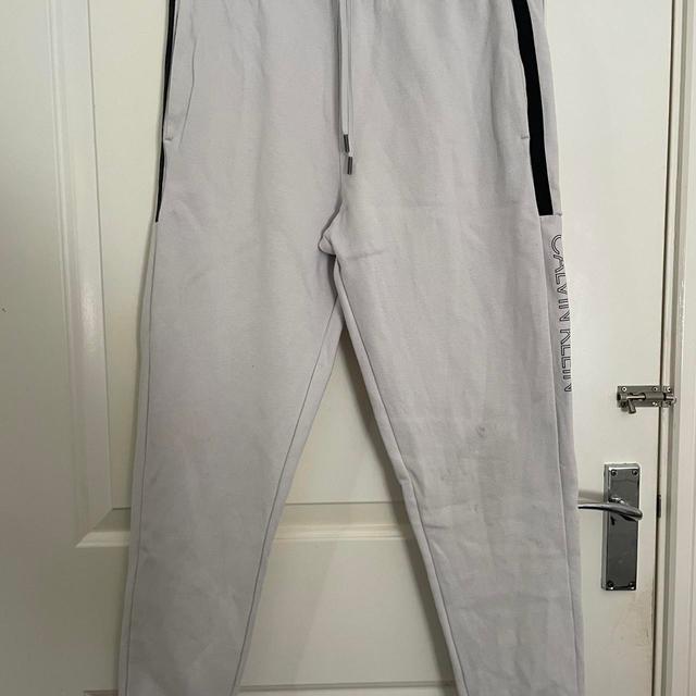 Calvin Klein Sportswear Men's Sweatpants - Black/White - 30" on Productcaster.