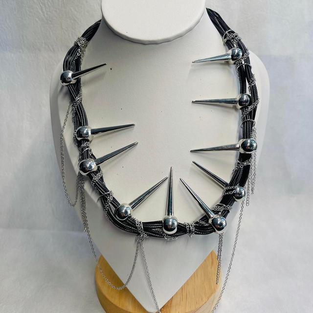 Designer Women's Necklace - Silver/Black on Productcaster.