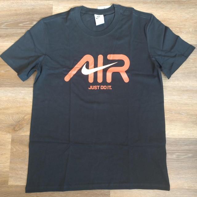 Nike Men's T-shirt - Black/Orange - S on Productcaster.