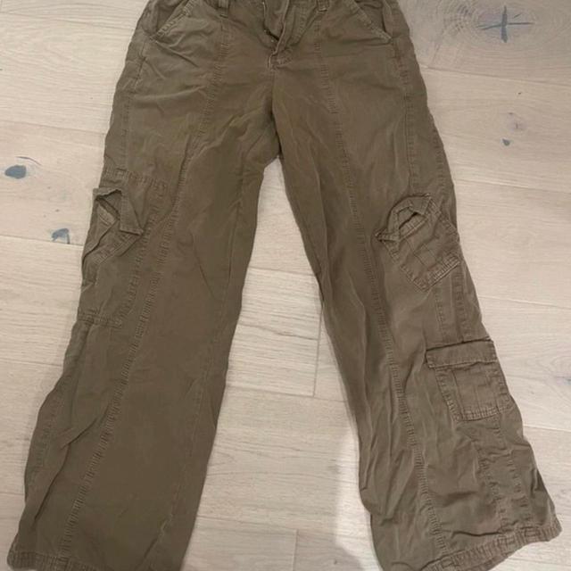 Urban Outfitters Women's Cargo Trousers - Brown - UK 6 on Productcaster.