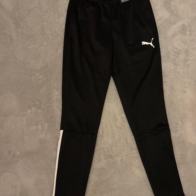 Puma Men's Sweatpants - Black - S on Productcaster.