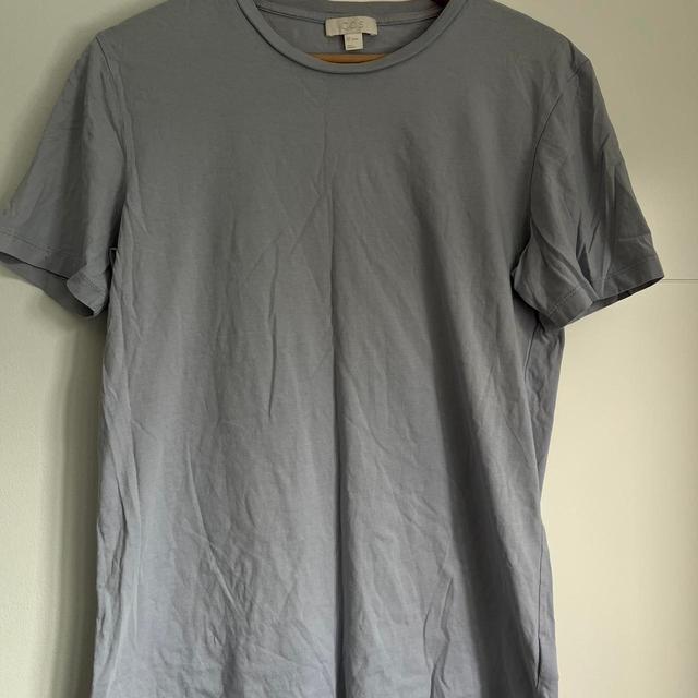 COS Men's T-shirt - Blue - S on Productcaster.