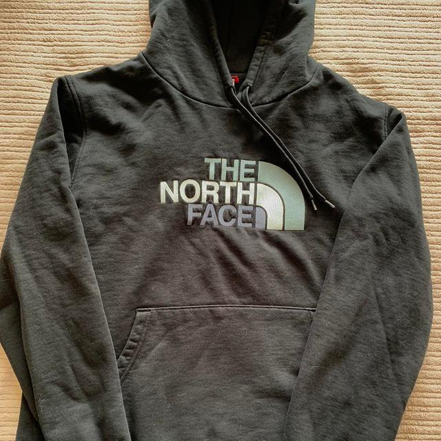 The North Face Men's Hoodie - Black/White - L on Productcaster.