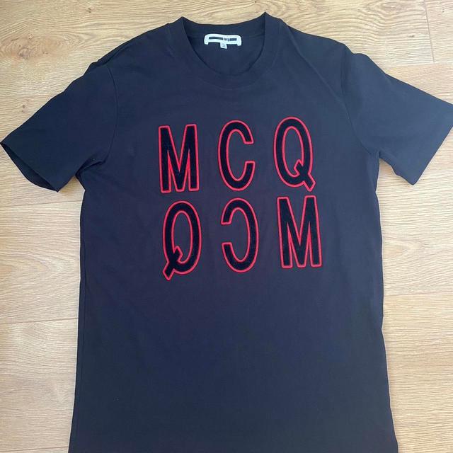 Alexander McQueen Men's T-shirt - Black - L on Productcaster.