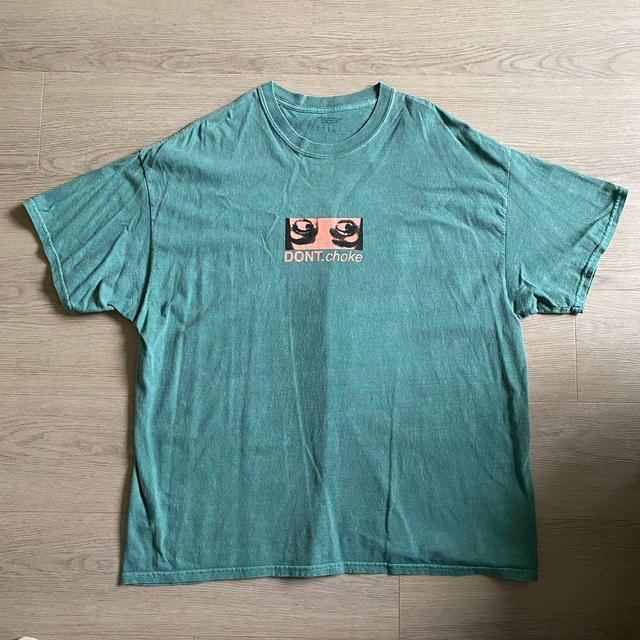 Urban Outfitters Men's T-shirt - Green - L on Productcaster.