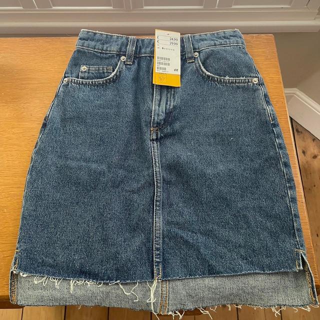 H&M Women's Denim Skirt - Blue/Navy - UK 6 on Productcaster.