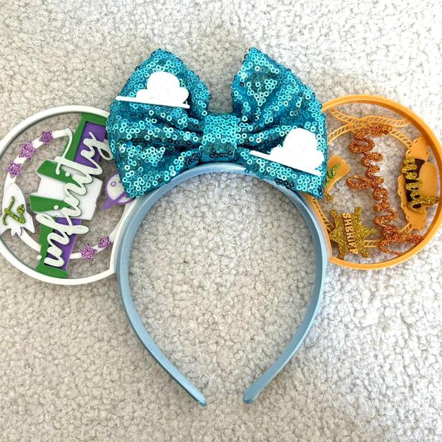 Disney Women's Hair accessory - Multi on Productcaster.