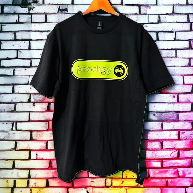 Men's T-shirt - Black - S on Productcaster.