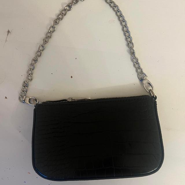 Bershka Women's Bag - Black on Productcaster.