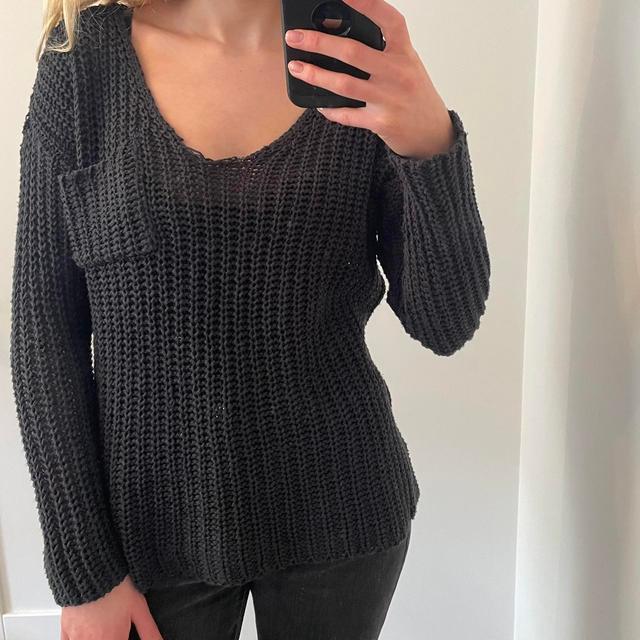 Urban Outfitters Women's Jumper - Black - 8 on Productcaster.