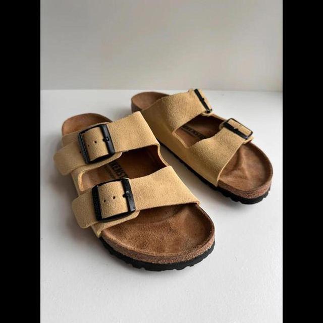 Birkenstock Women's Sandals - Tan/Yellow - UK 4 on Productcaster.