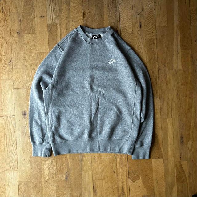 Nike Men's Sweatshirt - Grey - S on Productcaster.