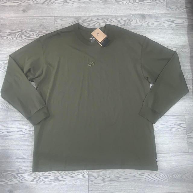 Nike Men's T-shirt - Khaki - XL on Productcaster.