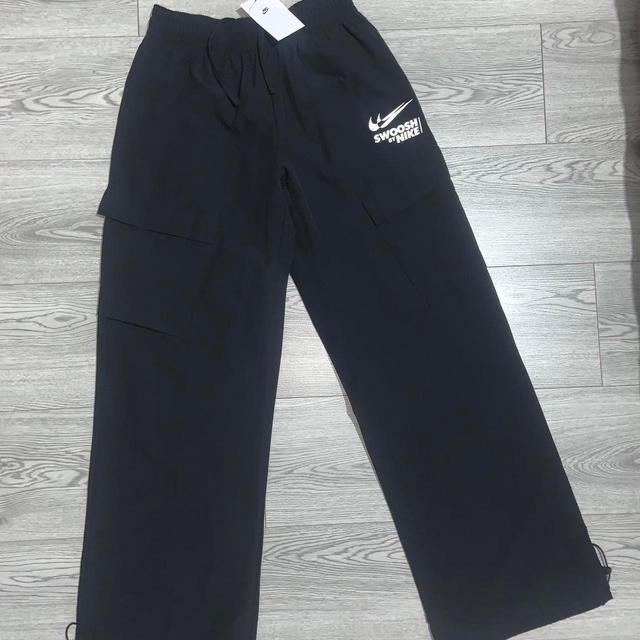 Nike Women's Trousers - Black - S on Productcaster.