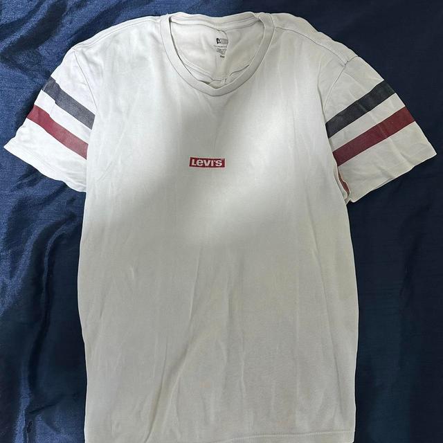 Levi's Men's T-shirt - White - S on Productcaster.