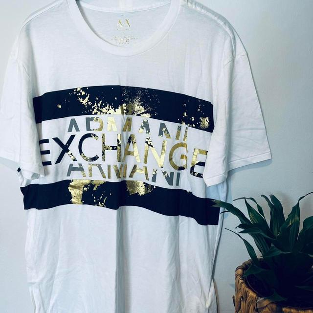 Armani Exchange Men's T-shirt - White/Gold - L on Productcaster.