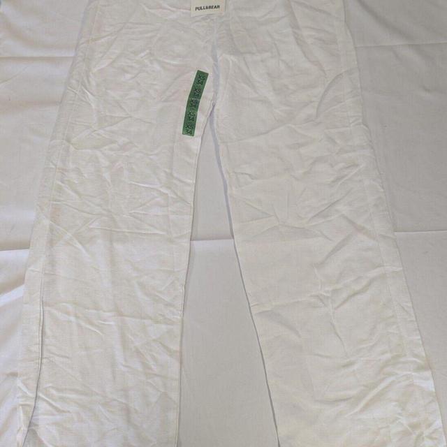 Pull&Bear Women's Trousers - White - XS on Productcaster.