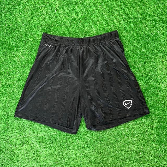 Nike Men's Shorts - Black/White - M on Productcaster.