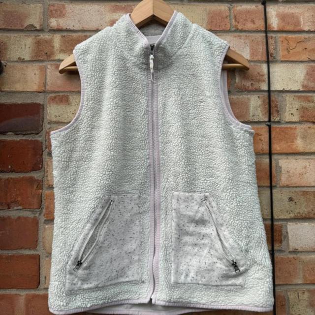 Vintage Women's Gilet - Cream/Grey - M on Productcaster.