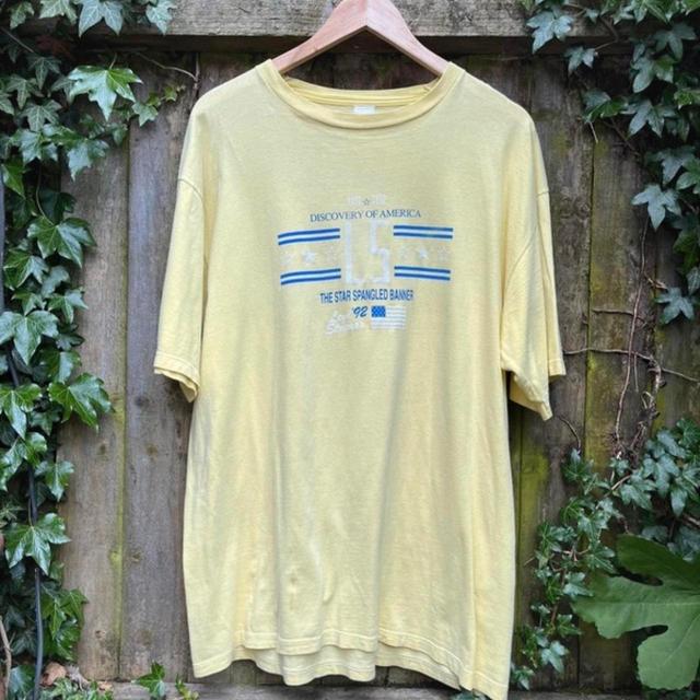 Levi's Men's T-shirt - Yellow - L on Productcaster.